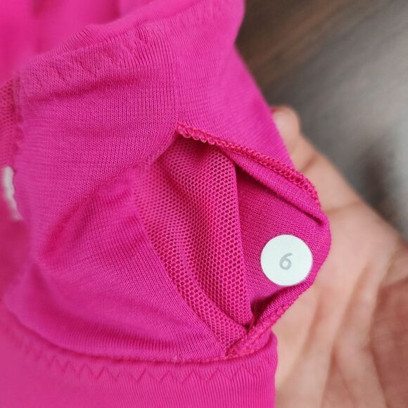 Lululemon Oxygen Sport Bra Magenta Pink Fuchsia Mesh Lace Criss-Cross Strap 6 - Picture 4 of 15